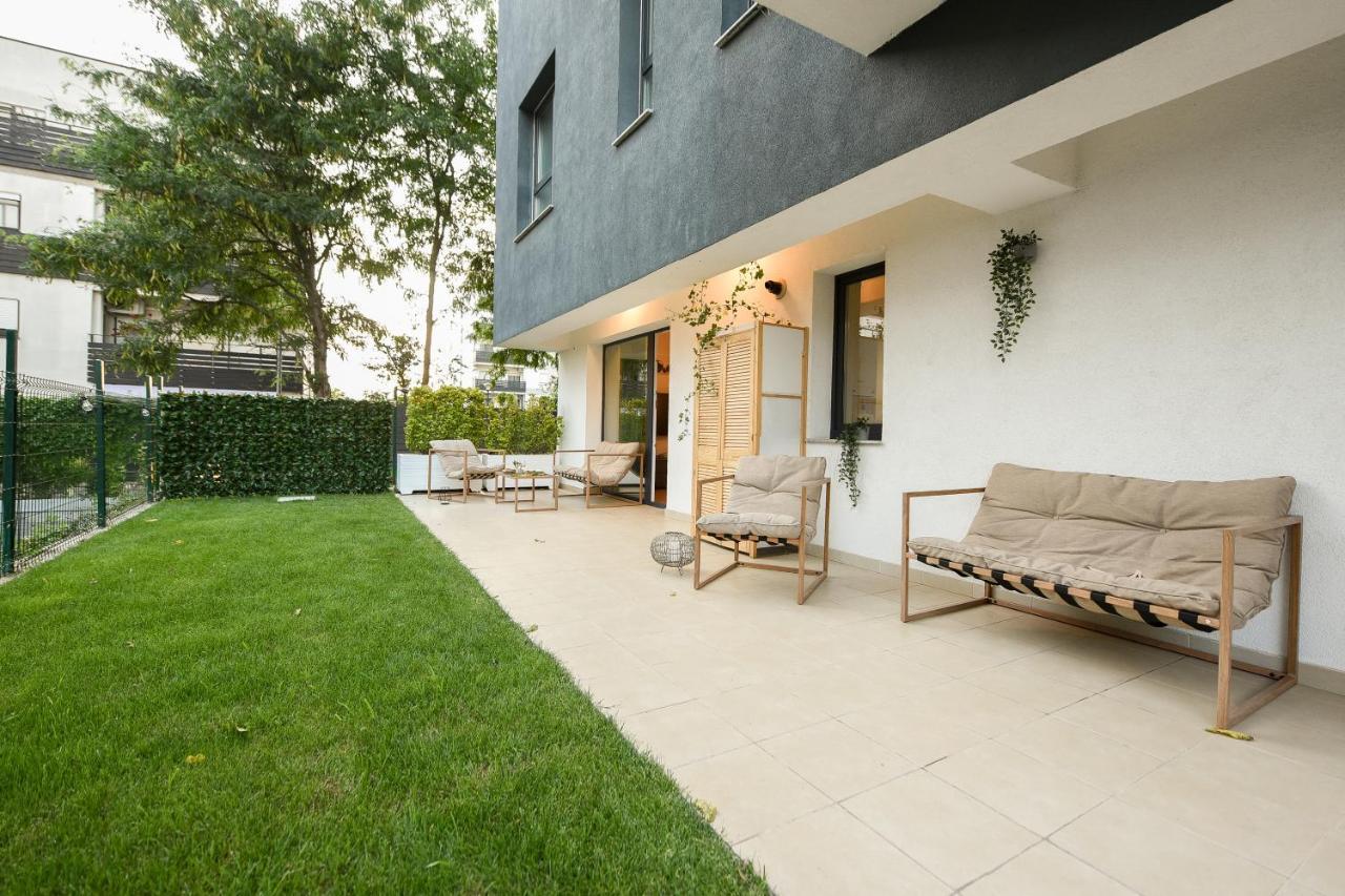 Vacation Feel - 2Br Apartment With Terrace & Private Parking In Baneasa Bucharest Exterior photo