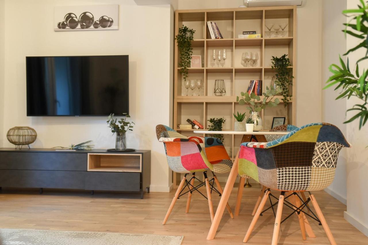 Vacation Feel - 2Br Apartment With Terrace & Private Parking In Baneasa Bucharest Exterior photo